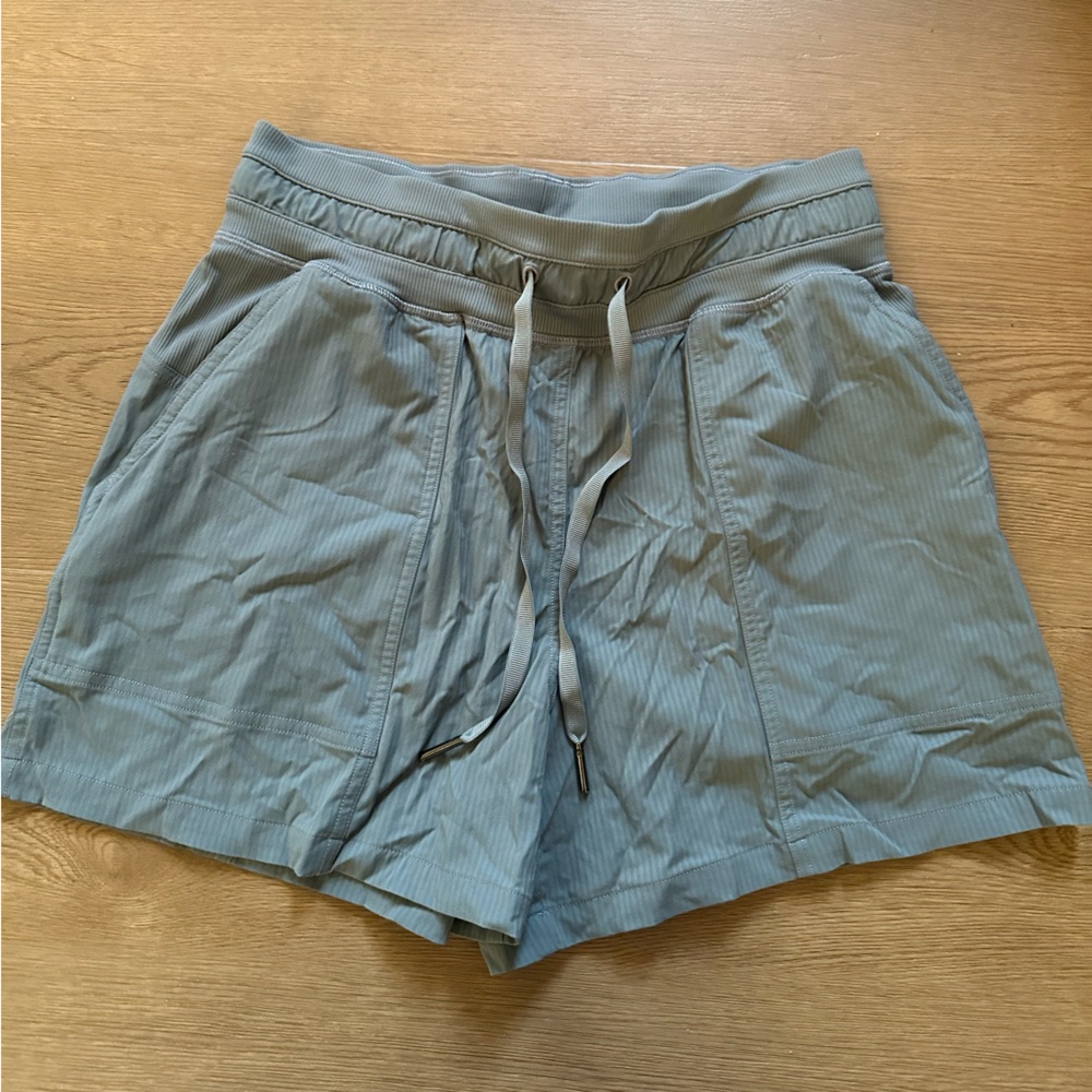 Lululemon Dance Studio HR Short